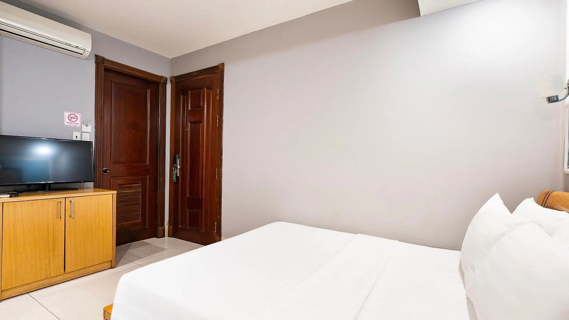 Lucky Star Hotel - Ben Thanh Ho-Chi-Minh-Stadt