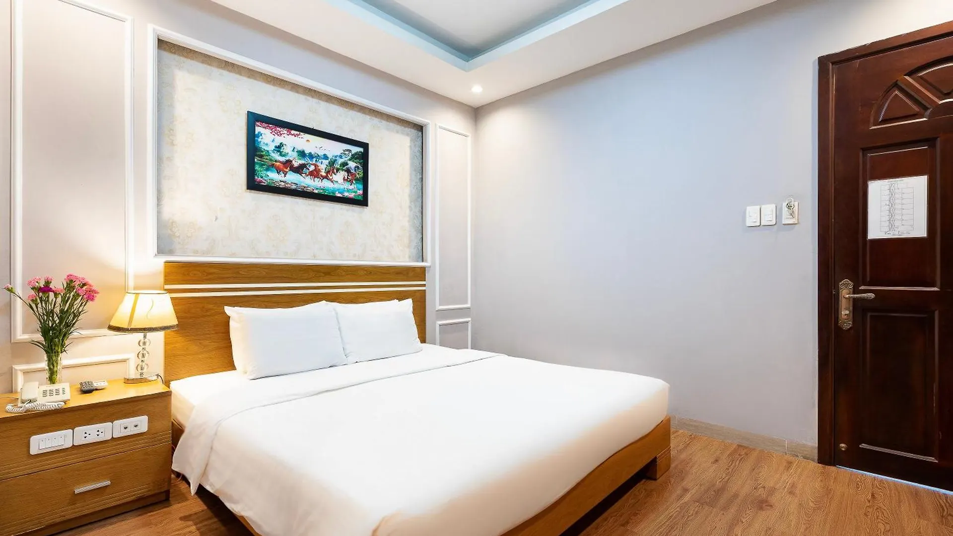 ***  Lucky Star Hotel - Ben Thanh Ho Chi Minh City Vietnam